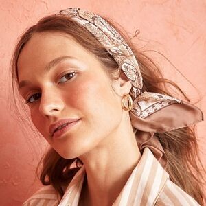 francesca’s Rita Paisley Print Square Scarf in White Ivory Tan
